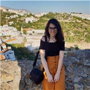 Profesora de francés con nivel C2 da clases de francés para todo tipo de perfiles (apoyo escolar, preparación de exámenes...)